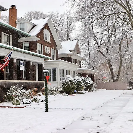 The Butler House Bed & Breakfast-2
