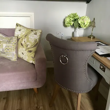 Cartref Guest House-3