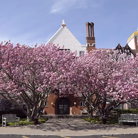 Montauk Manor-2