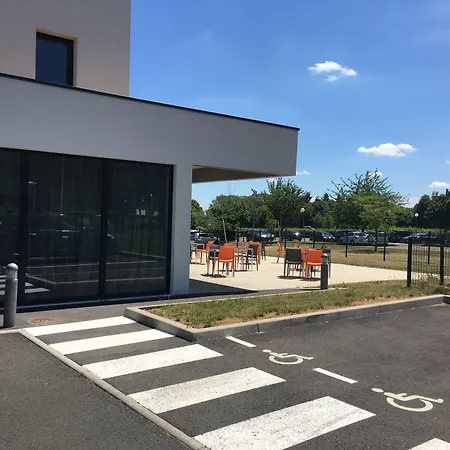First Inn Hotel Blois-3