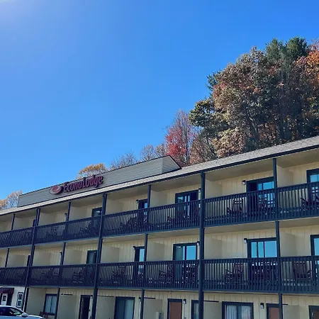 Econo Lodge Waynesville-2