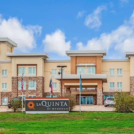 La Quinta By Wyndham Luling-3