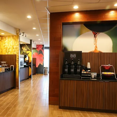 Fairfield Inn & Suites By Marriott Madison Verona-3