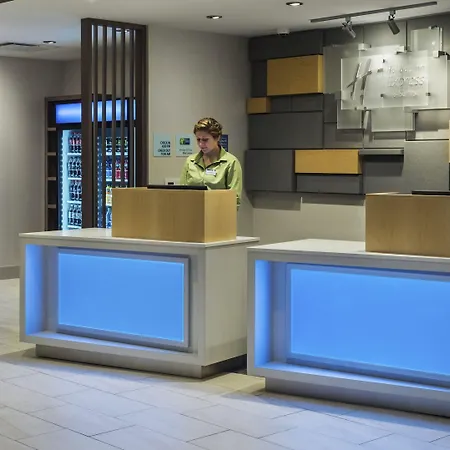 Holiday Inn Express & Suites Medina By Ihg-3