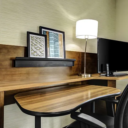 Fairfield Inn & Suites By Marriott Lansing At Eastwood-2