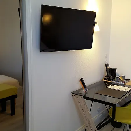 Contact Hotel Le Provence-2