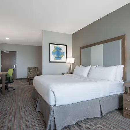 Holiday Inn Express & Suites Stillwater - University Area By Ihg-3