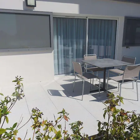 Appart-Hotel Mer & Golf City Bordeaux Bassins A Flot-2