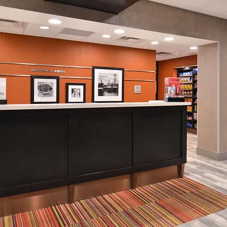 Hampton Inn And Suites Ames, Ia-2