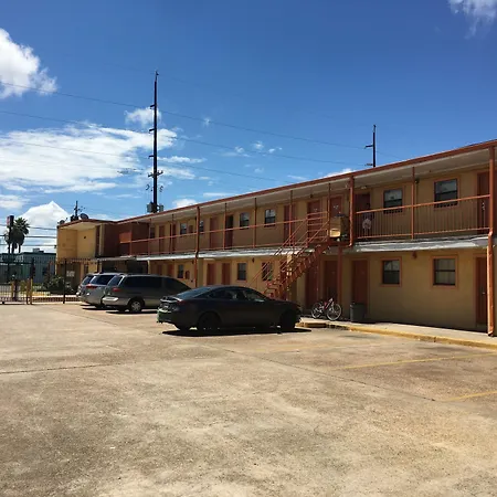 Monte Carlo Motel-3