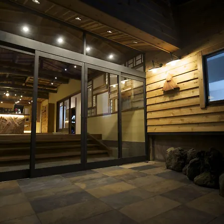 Onsen Guesthouse HAKONE TENT-2