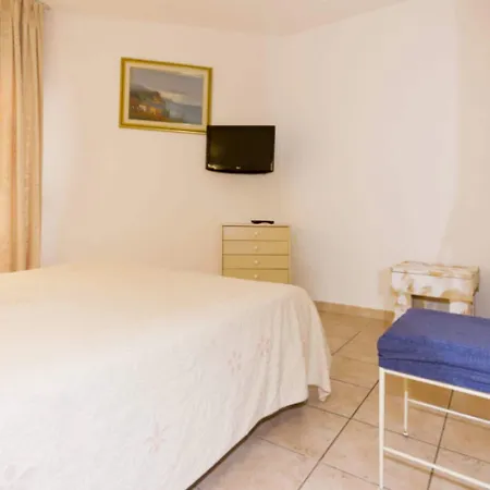 Palau City Hotel-3