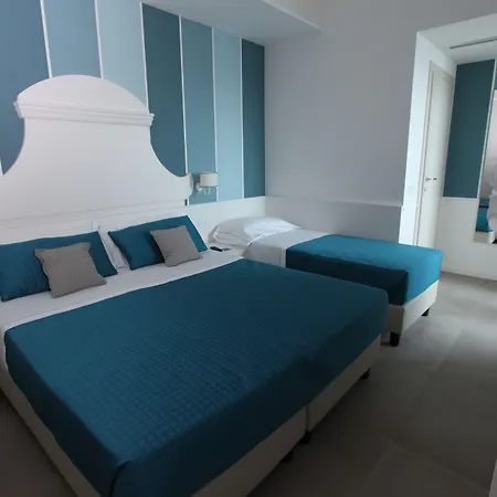 Hotel Ambassador-2