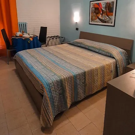 Hotel Mediterraneo-3