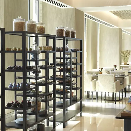Four Seasons Hotel Abu Dhabi At Al Maryah Island-3
