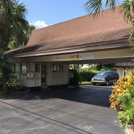 Budget Inn Of Winter Haven-3