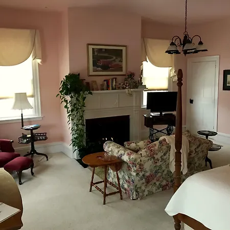 B&B At Oliver Phelps-2