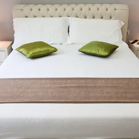 Brilliant Room-3