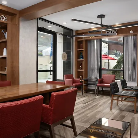 Fairfield Inn & Suites By Marriott New York Manhattan/Central Park-3