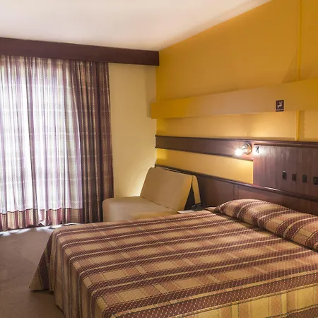Hotel Vinocap-2