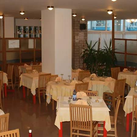 Hotel Ambra-3
