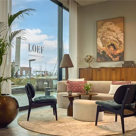 Mainport Hotel Rotterdam-3