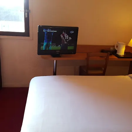 Mondhotel Chelles-3
