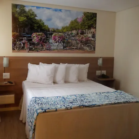 Hotel Amsterdam Montes Claros-3