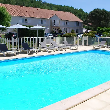 Hotel Le Relais Des Champs-3