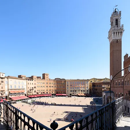 La Terrazza Sul Campo-Rooms Only-2