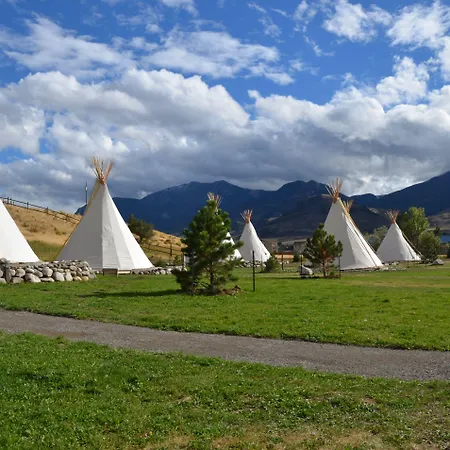 Dreamcatcher Tipi Hotel-3