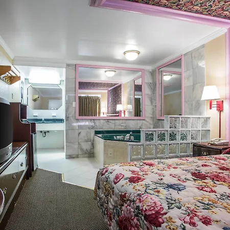 Downbeach Inn-3