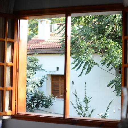 Otel Wood House-2