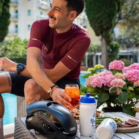Raffy Family & Bike Hotel-2