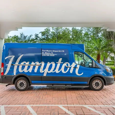 Hampton Inn Fort Myers-Airport & I-75-2