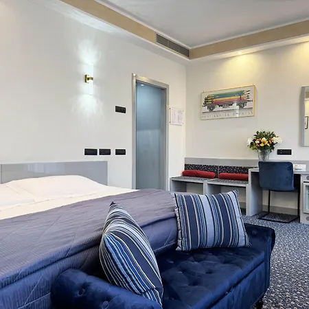 Hotel Michelangelo-2