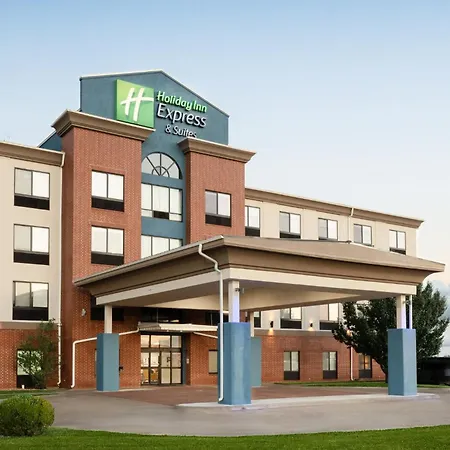 Holiday Inn Express Pratt By Ihg-2