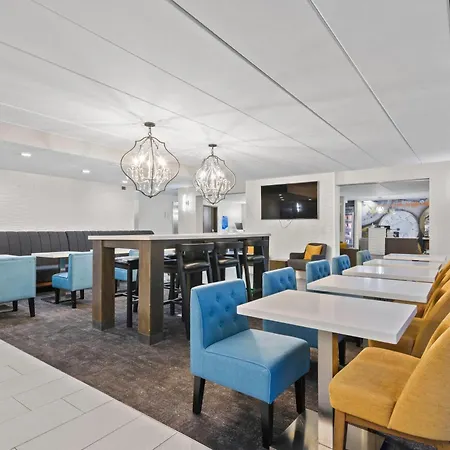 La Quinta By Wyndham Sturbridge-2