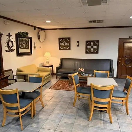 Northgate Inn By Townhouse Hattiesburg I-59-3