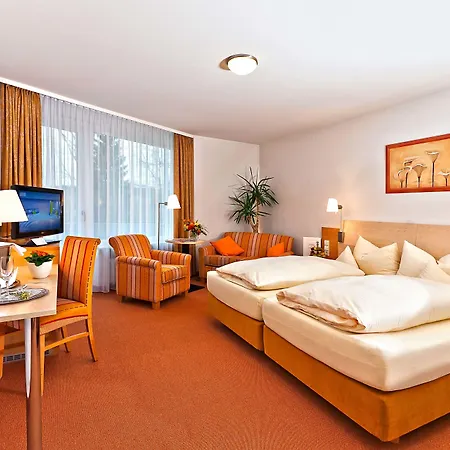 Hotel Sonnengarten-3