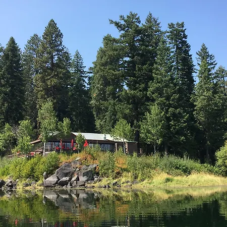 Crater Lake Gateway-Rocky Point Resort-2