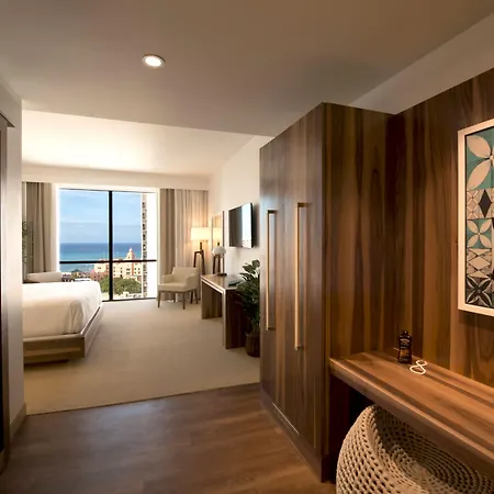 Hyatt Centric Waikiki Beach-2