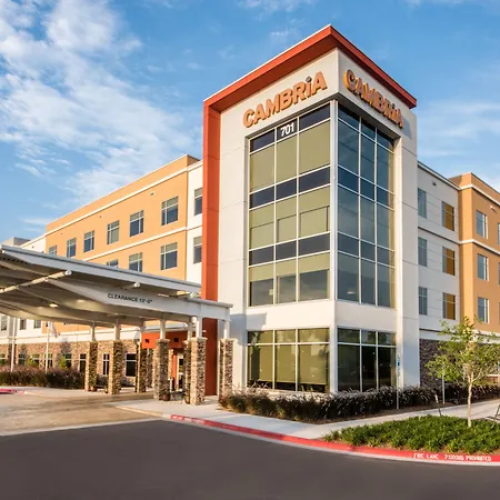Cambria Hotel Mcallen Convention Center-3