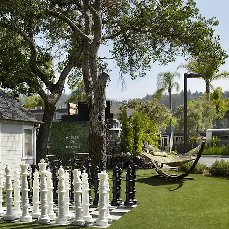 Dr Wilkinsons Backyard Resort And Mineral Springs A Member Of Design Hotels-2