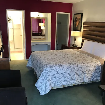Discovery Inn-3