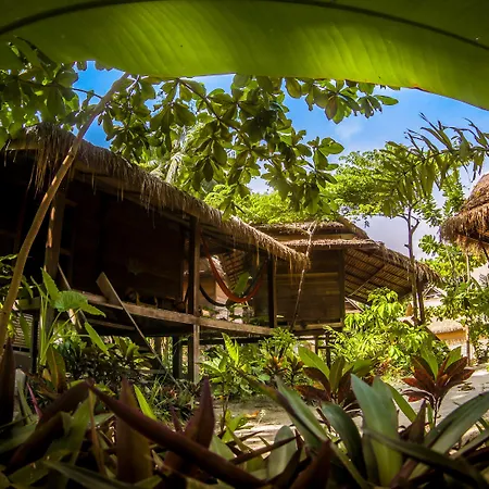 Castaway Resort Koh Lipe-3