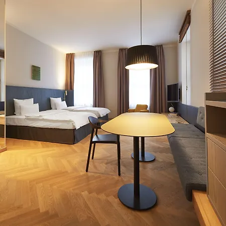 Melter Hotel & Apartments - A Neighborhood Hotel-2