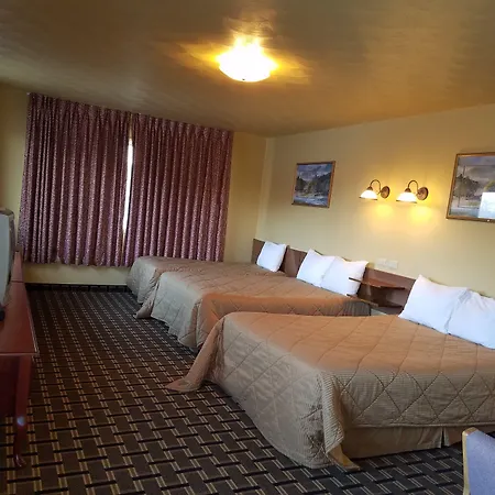 Travelodge By Wyndham Evanston-2