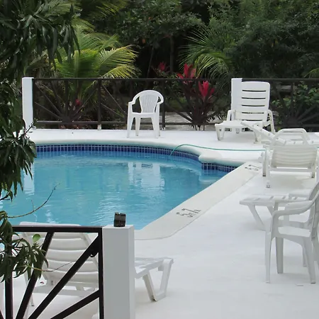Ocean Wave Villa, Negril-2