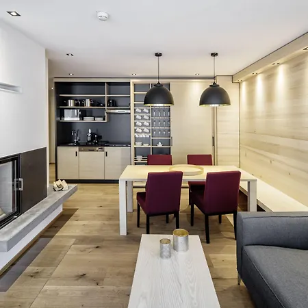 Sporthotel Chalet-2